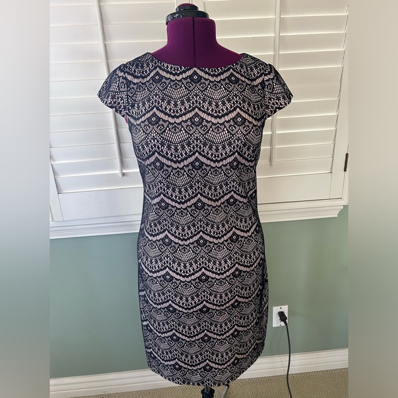 Like New Eliza J Black and Tan Lace Dress - Picture 1 of 9